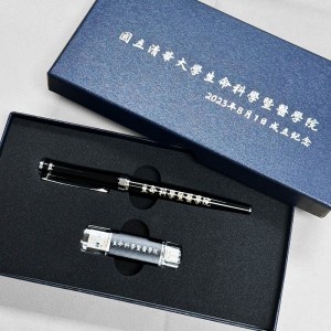清大_客製化「鋼珠筆&隨身碟禮盒」